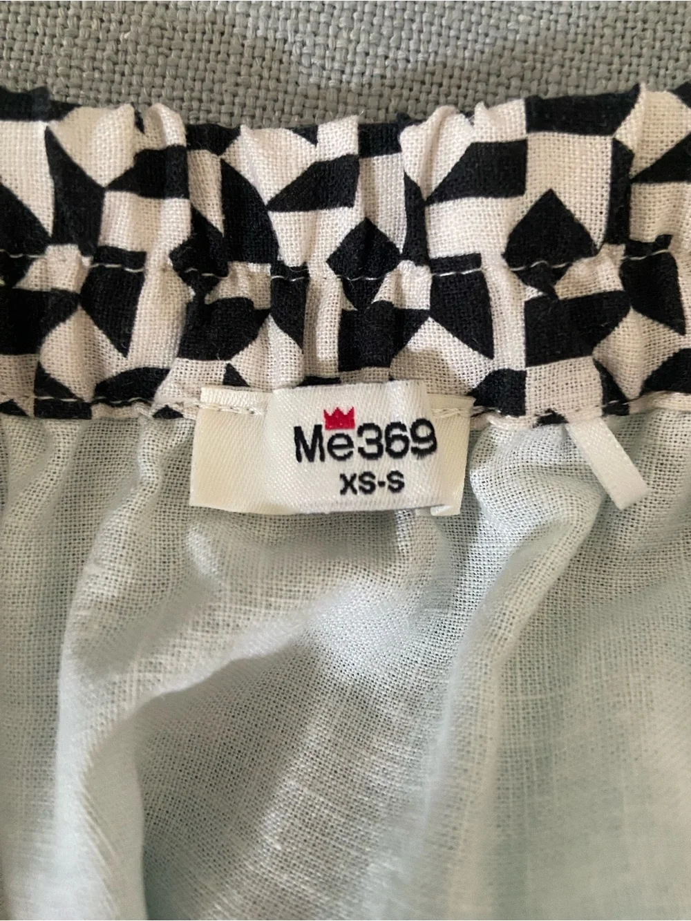 Me369 midi skirt